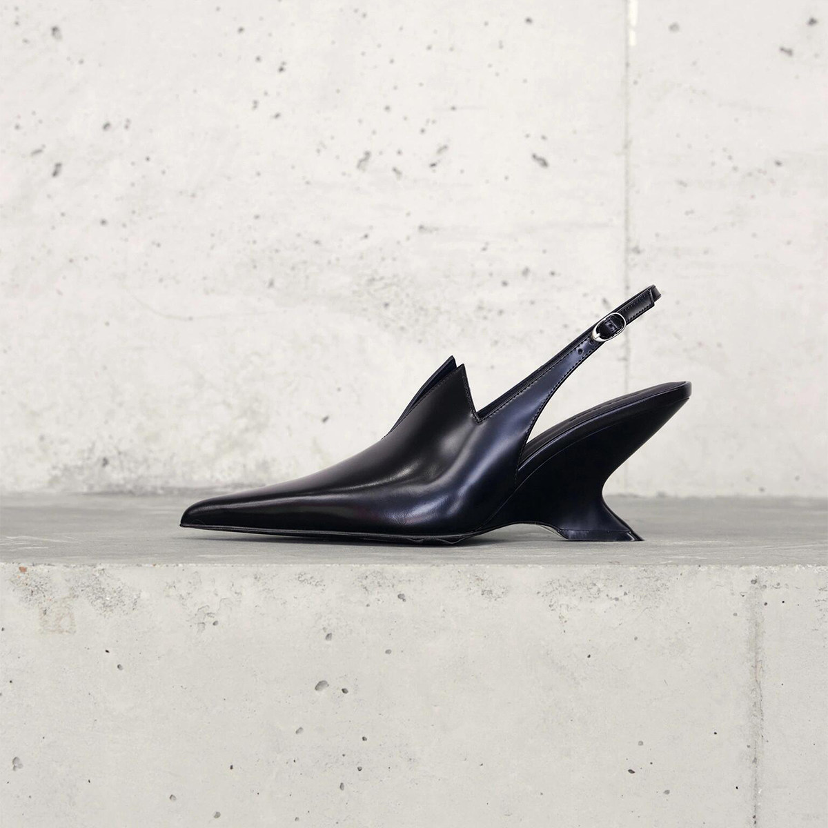 Bayanlar V Kesimli Slingback T - Women Formal Upper Wear incelemesi ve fiyatı