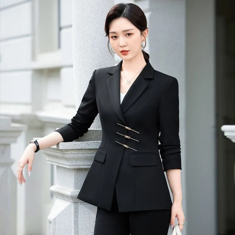2025 Moda Beyaz Kırmızı Siyah  - Women Formal Wear Black And White incelemesi ve fiyatı